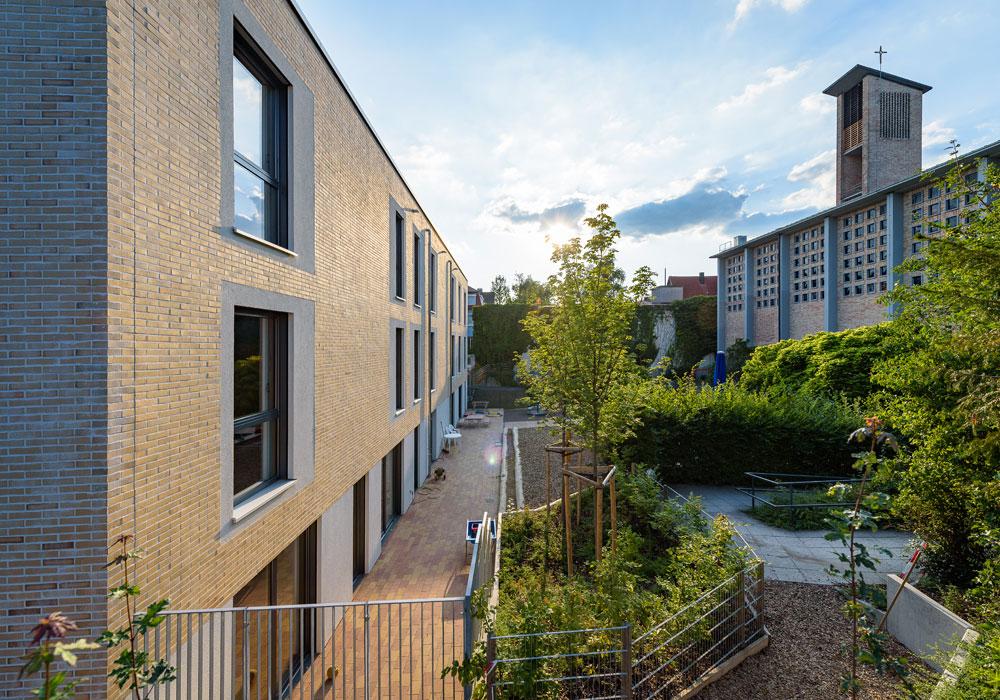 Kinderhaus Neuostheim Hof zur Kirche (C.Köhler)